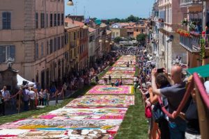 Infiorata Genzano di Roma